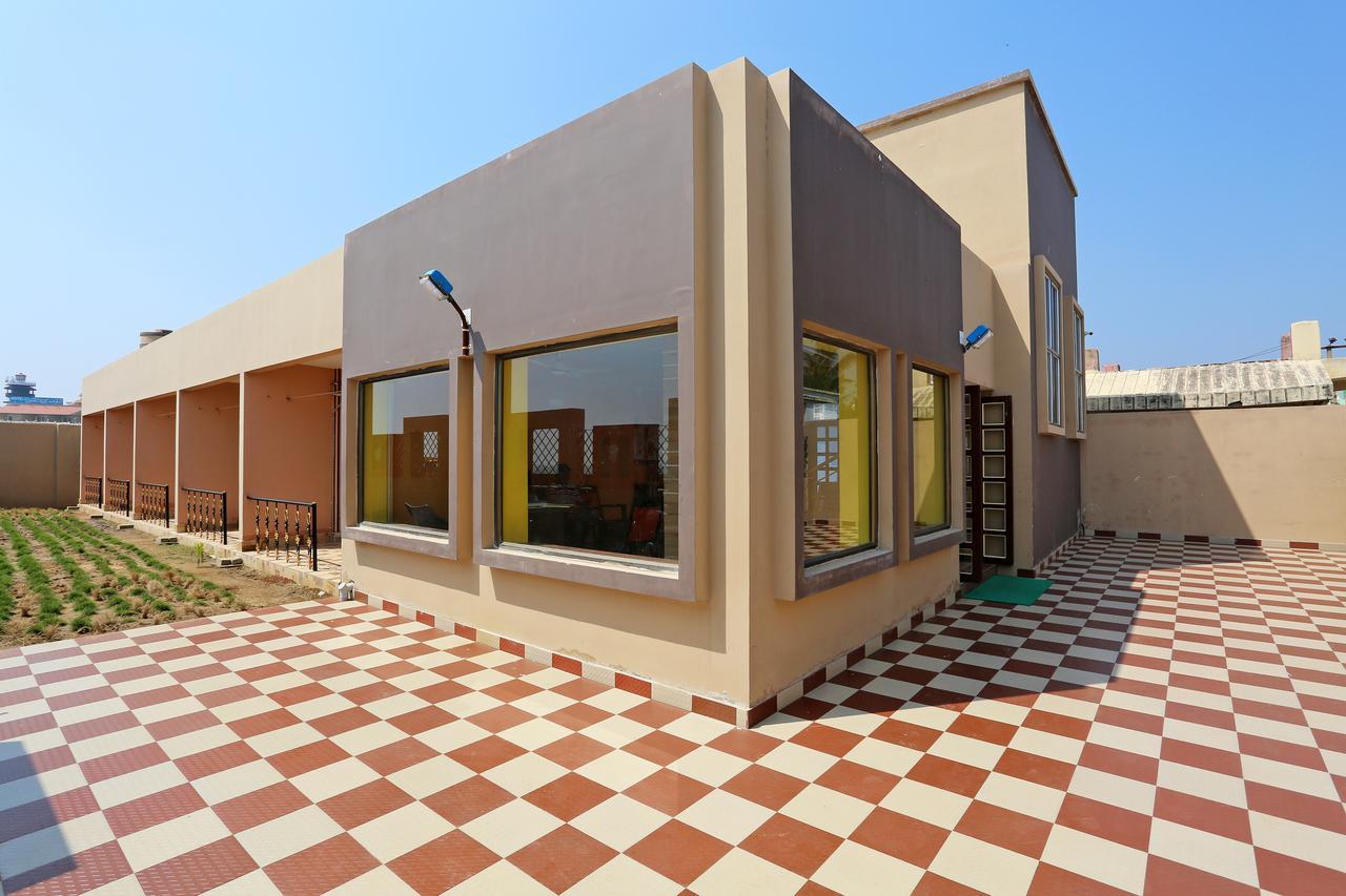 Hotel On Call Puri Laxmi Beach Resort المظهر الخارجي الصورة